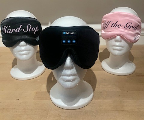 wireless bluetooth eyemask with black and pink silk eyemasks